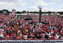 Trump e Biden realizam comício na Flórida, estado que pode decidir a eleição