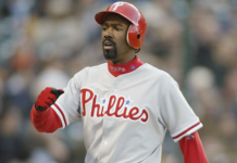 Ex-jogador de beisebol Doug Glanville fala sobre corrida para uma nova carreira Doug Glanville