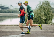 Aposentado e solteiro? aposentado correndo