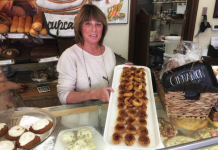 Theresa Hammons – Pausa saborosa da pandemia Theresa Hammons na padaria