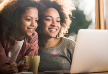 Como criar garotas que entendem de dinheiro mãe ensinando a filha sobre dinheiro