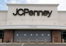 O CEO da JCPenney saiu após dois anos de fracasso