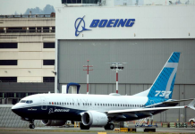 Boeing relata forte final para seu pior ano em décadas