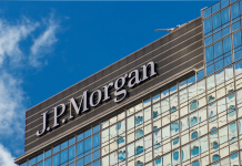 O JPMorgan Chase acaba de anunciar um lucro trimestral recorde. Mas seu CEO ainda está nervoso